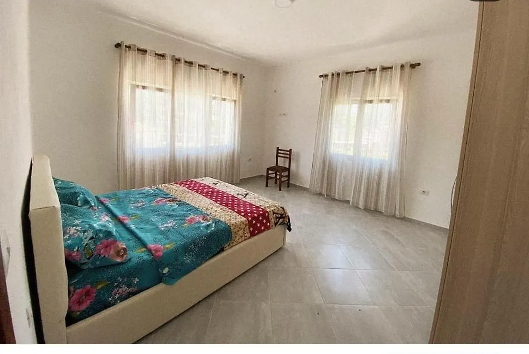 Bar-Restaurant-Hotel-Familja Klos 5*,  Αλβανία